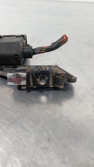 CAJA RELES / FUSIBLES Opel Meriva (2003->)