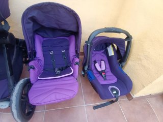 Carrito de bebé color púrpura. 3 piezas
