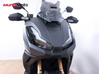 HONDA ADV 350