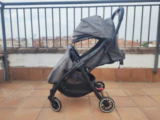 Cochecito Lionelo Julie One gris