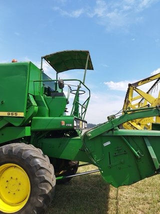 Cosechadora John Deere 955