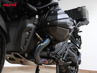 BMW R 1300 GS TRIPLE BLACK
