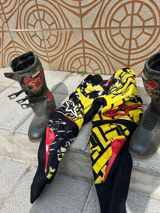 Pantalón y Botas Cross Alpinestars