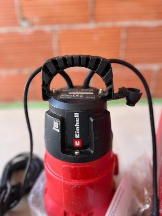 Bomba de aguas sucias Einhell 780W