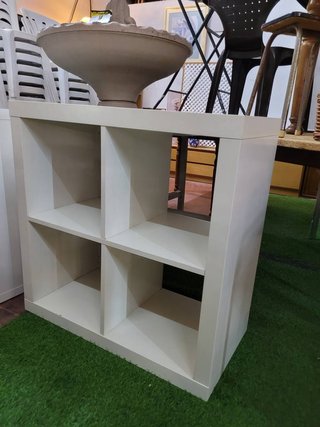ESTANTERÍA BLANCA DE IKEA