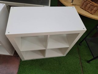 ESTANTERÍA BLANCA DE IKEA