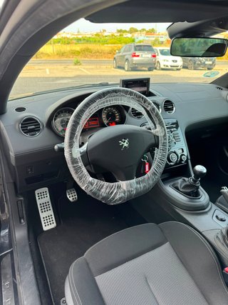 Peugeot RCZ 2013