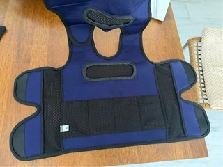 Chaleco de compresión niños Sereni azul y negro