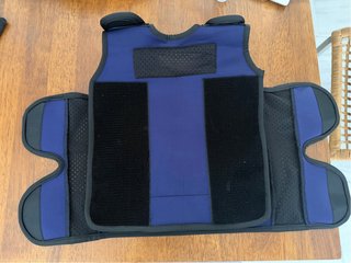 Chaleco de compresión niños Sereni azul y negro