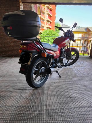 Honda CB250 Two-Fifty Naked