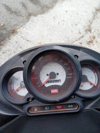 Aprilia SR 49cc Carburacion