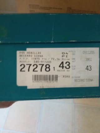 Zapatos de vestir sin usar Talla 43 con hebilla