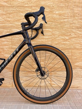 Bicicleta GIANT REVOLT ADVANCED PRO 1 GRAVEL