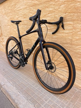 Bicicleta GIANT REVOLT ADVANCED PRO 1 GRAVEL
