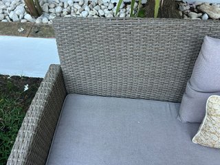 Conjunto chaislonge y sillón
