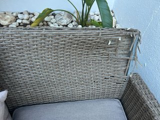 Conjunto chaislonge y sillón