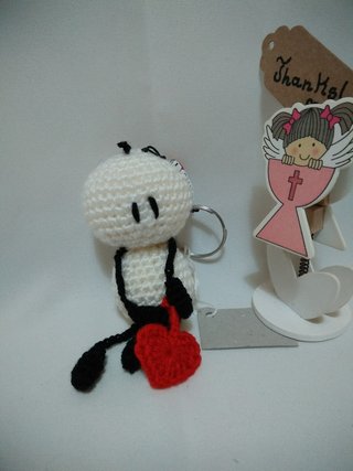 Porta-chaves boneco crochet coração