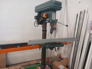 Taladro de columna.