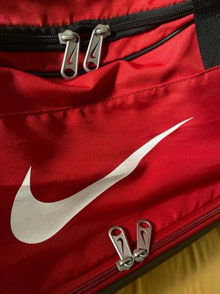 Bolso Deportivo Nike Rojo con Compartimento