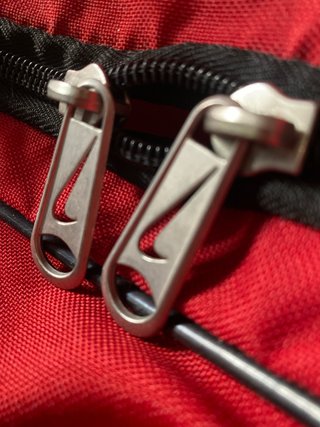Bolso Deportivo Nike Rojo con Compartimento