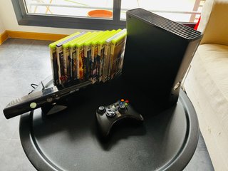 Pack Xbox 360: consola+1 mando+Kinect+juegos
