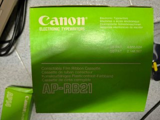 Máquina de escribir Canon AP800