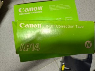 Máquina de escribir Canon AP800