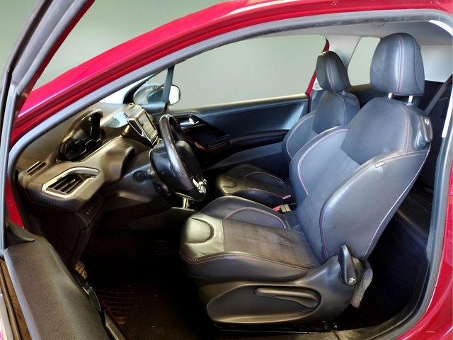 Peugeot 208 PEUGEOT 208 GT LINE 1.2 PURETECH 110CV