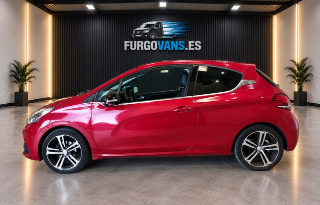 Peugeot 208 PEUGEOT 208 GT LINE 1.2 PURETECH 110CV