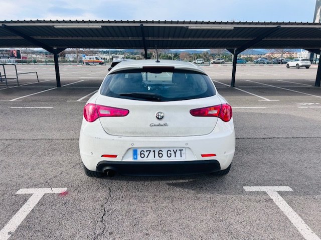 Alfa Romeo Giulietta 2010
