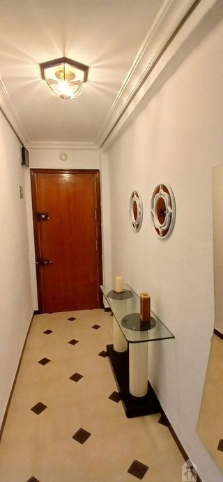 Piso en alquiler en Cruz Roja en Sevilla