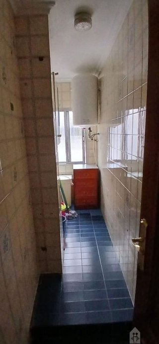 Piso en alquiler en Cruz Roja en Sevilla