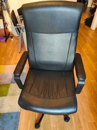 Silla Oficina Ikea Millberger Negra