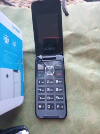 Teléfono Móvil Alcatel 2051D Plata