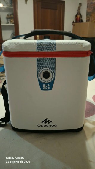 Nevera Portátil Quechua 16L