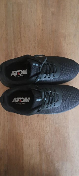 Deportivas ATOM by Fluchos Negras