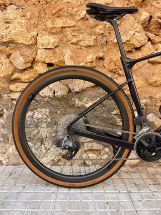 Bicicleta Gravel Giant Revolt Advanced Pro 1 M