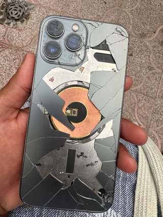 iPhone 13 Pro Max para piezas