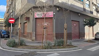 Local comercial en venta en Plaza de Toros - Avenida Chapí - Trinquete en Elda