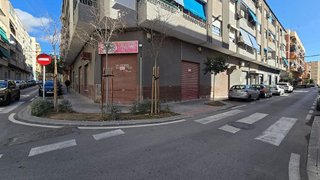 Local comercial en venta en Plaza de Toros - Avenida Chapí - Trinquete en Elda