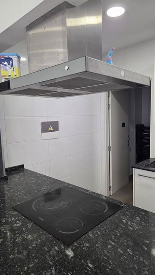 Local comercial en alquiler en San Ignacio-Elorrieta en Bilbao