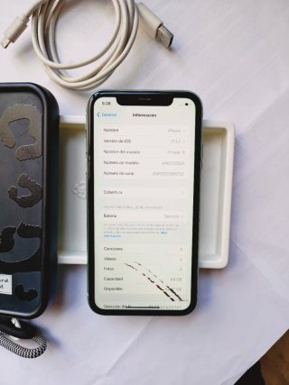 iPhone 11 64GB - Funciona Perfecto todo original