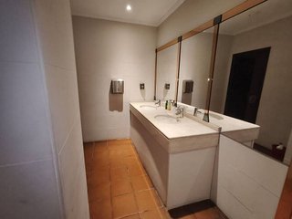 Local comercial en alquiler en Ciudad Jardín - Zoco en Córdoba