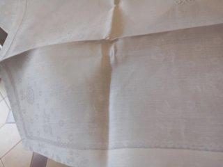 Servilletas  francesas de lino con monograma borda