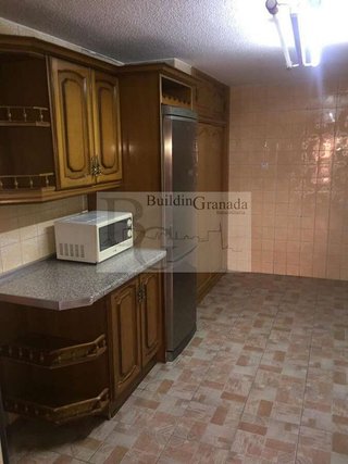 Piso en alquiler en Camino de Ronda - Rosaleda en Granada