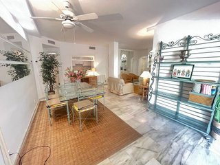 Piso en alquiler en Elviria en Marbella