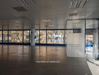 Oficina en venta en Bufalà en Badalona