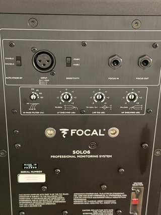 Monitores Focal Solo 6 Red