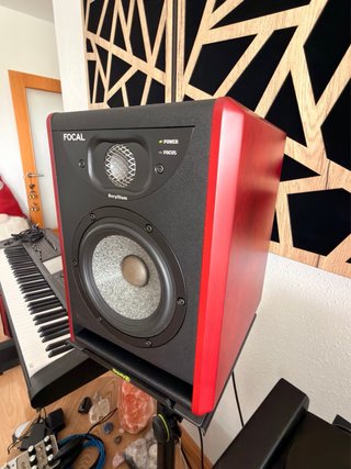 Monitores Focal Solo 6 Red