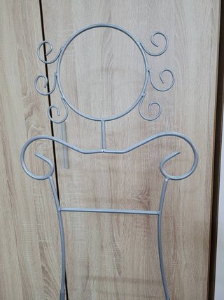 PERCHERO MANIQUÍ MAIUGUALI